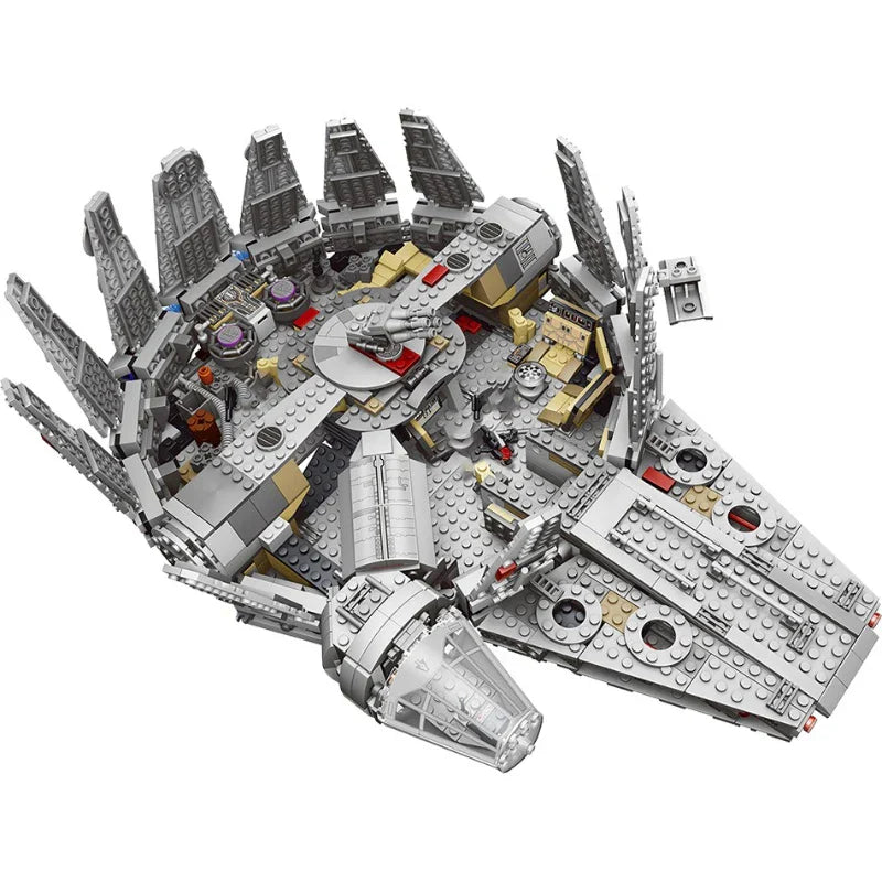 Klocki Millennium Falcon 75105 Statek kosmiczny